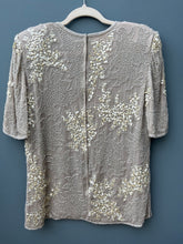 Load image into Gallery viewer, Taupe/Cream Sequin Top