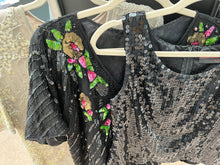 Load image into Gallery viewer, Black Floral Sequin Top
